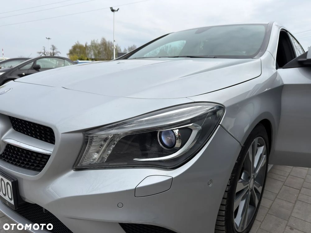 Mercedes-Benz CLA 200 d 7G-DCT - 35