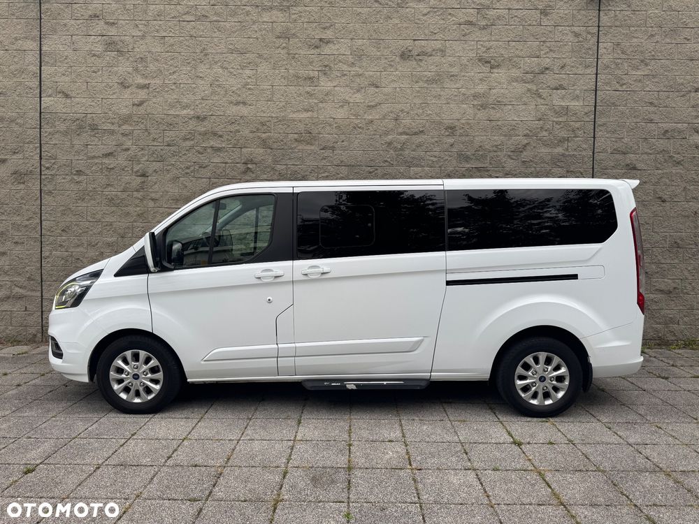 Ford Transit Custom 310 L2H1 Limited - 12