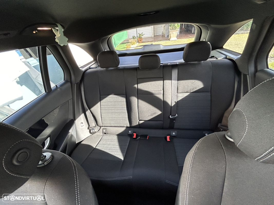 Mercedes-Benz GLC 220 d 4Matic 9G-TRONIC - 25