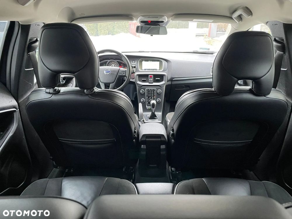 Volvo V40 D2 Momentum - 7