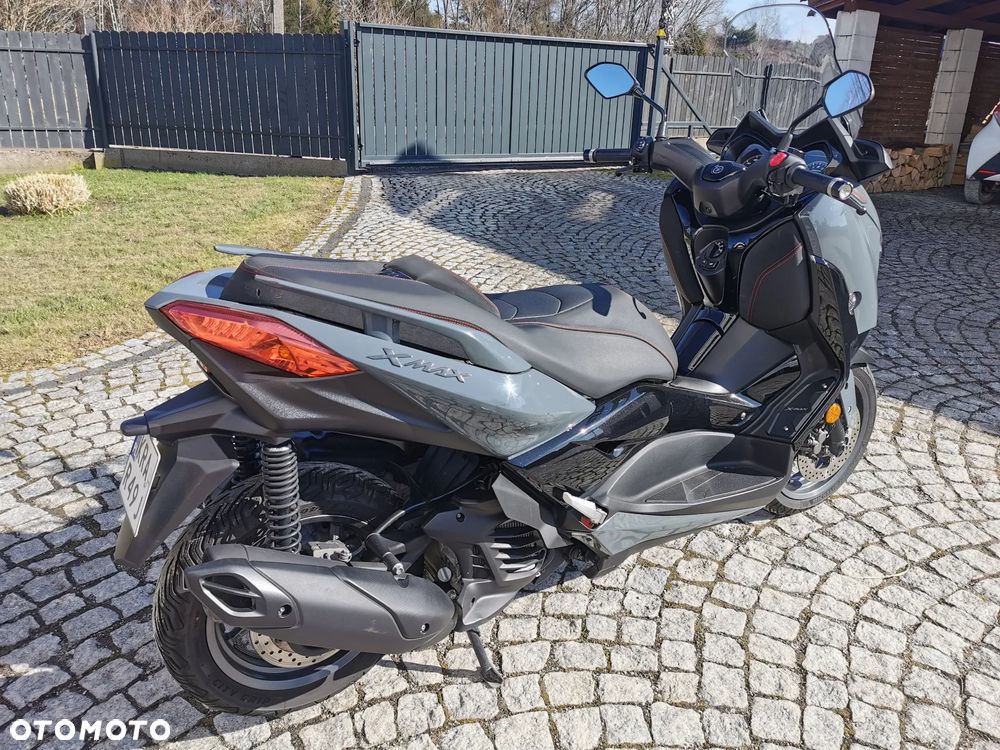 Yamaha X-max - 4