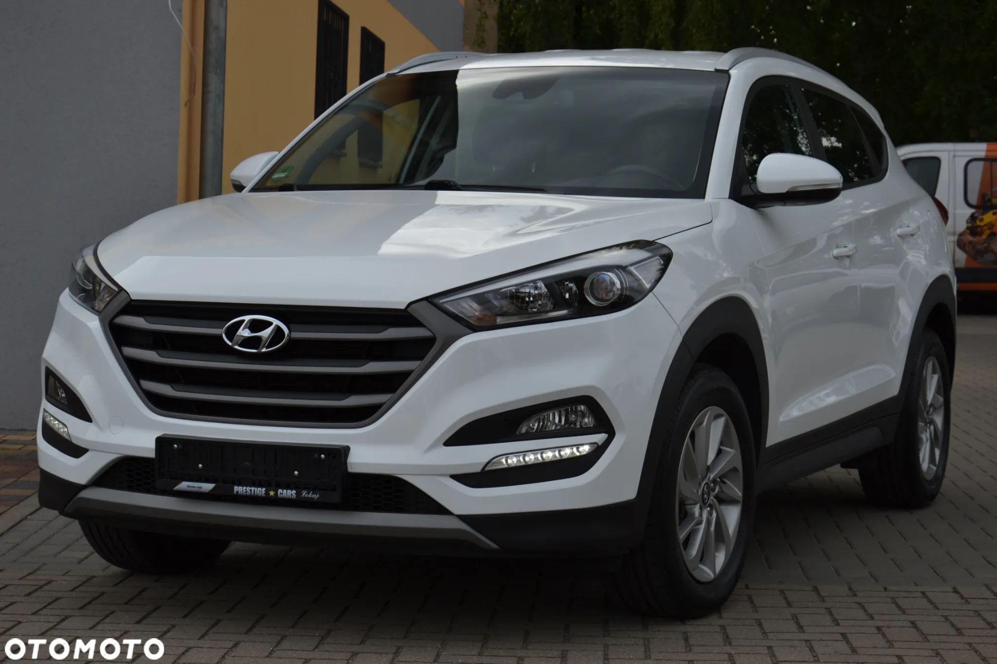 Hyundai Tucson 1.6 GDi 2WD Pure - 1