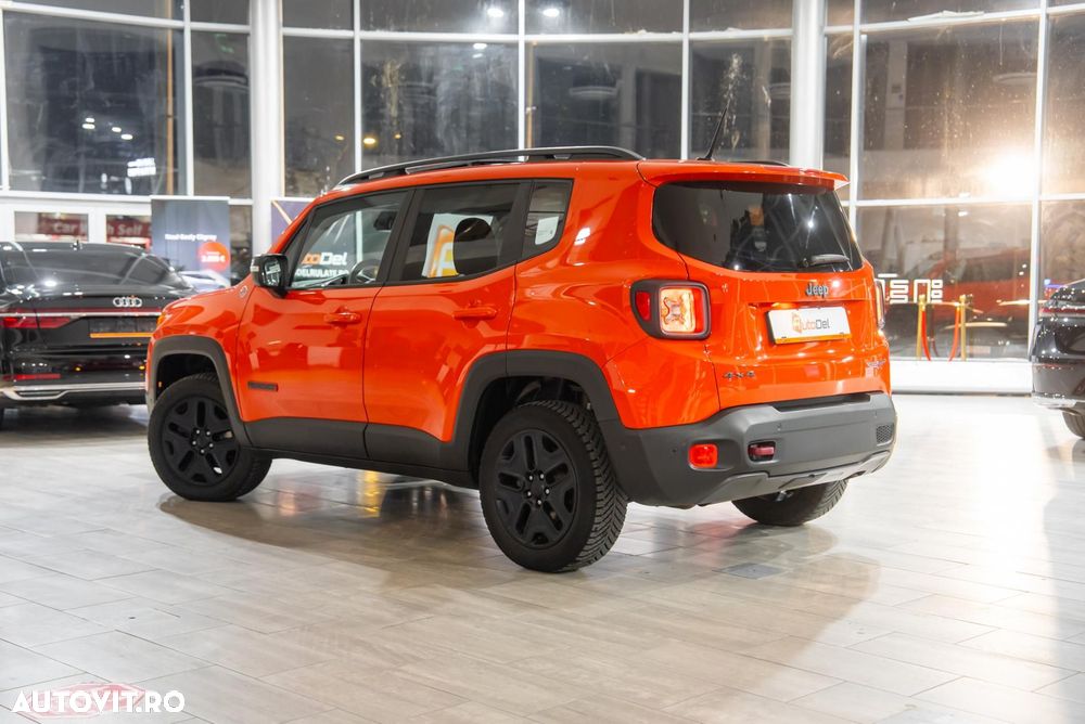 Jeep Renegade - 10