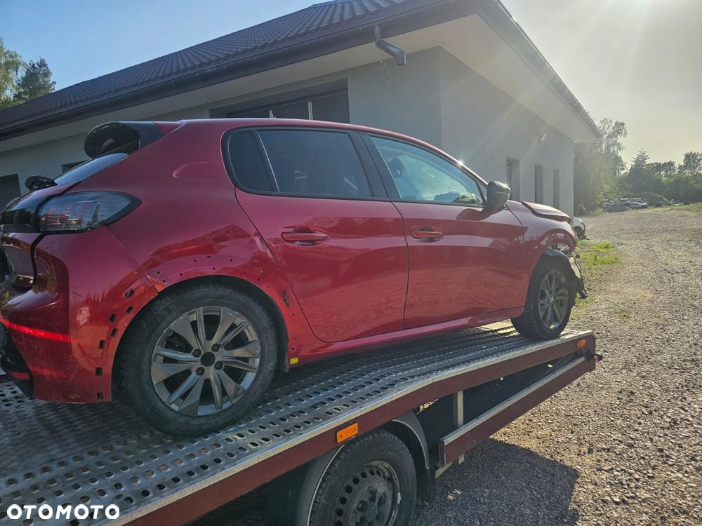 Peugeot 208 Elektromotor 156 Allure - 4