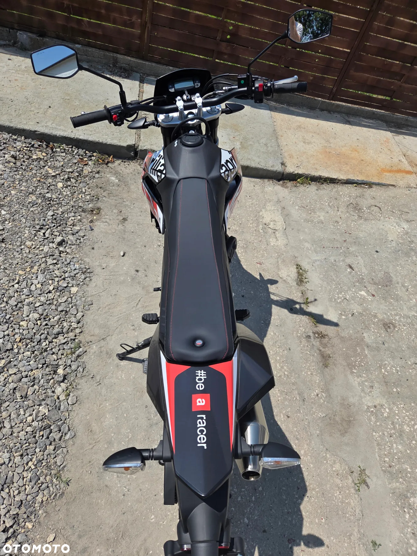 Aprilia SX - 17