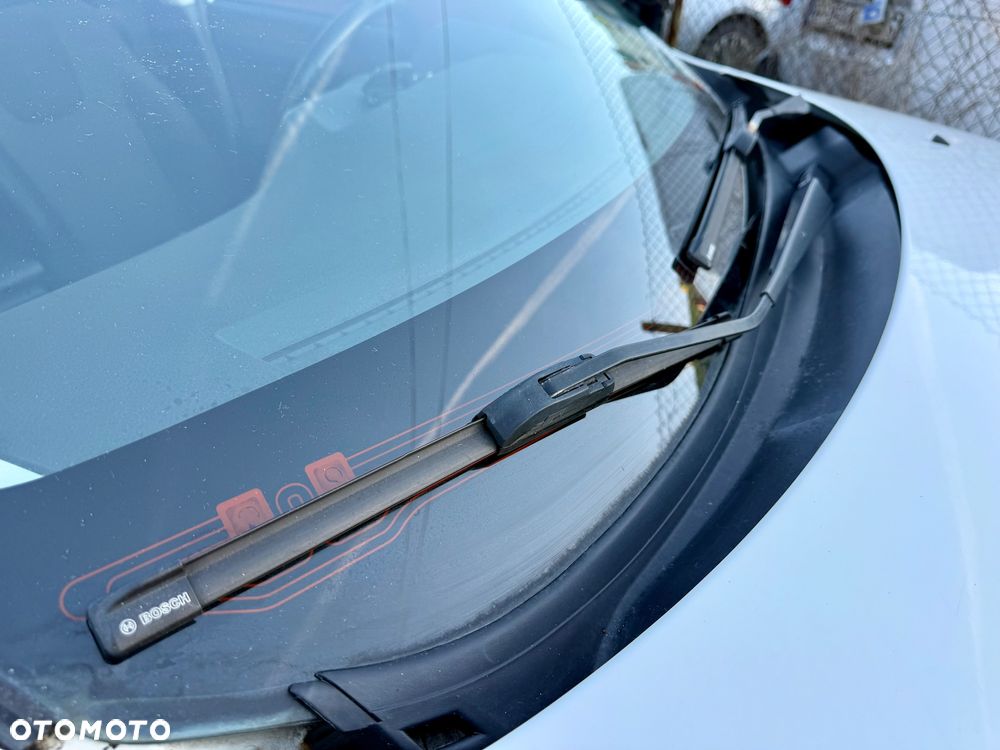 Subaru Impreza 2.0D RA - 15