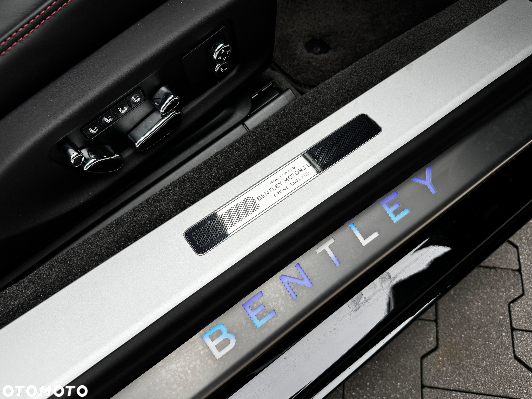Bentley Continental GT V8 S - 24