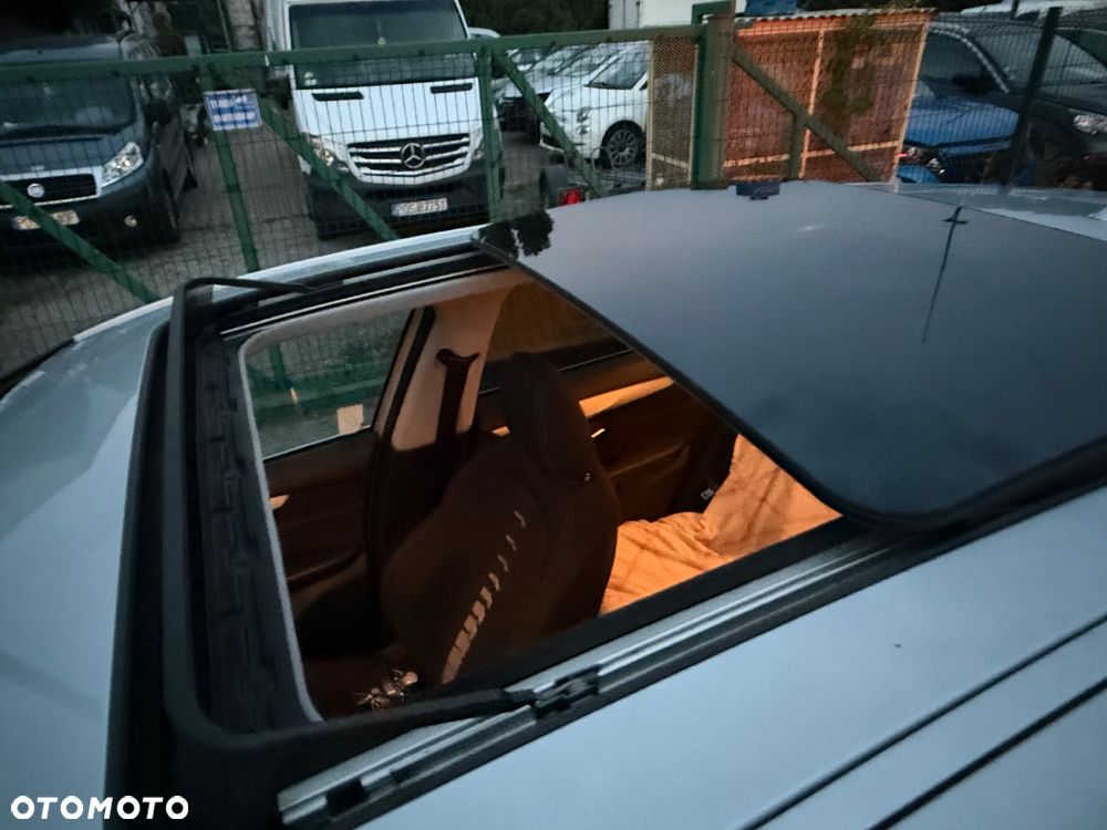 BMW Seria 2 225xe iPerformance - 29