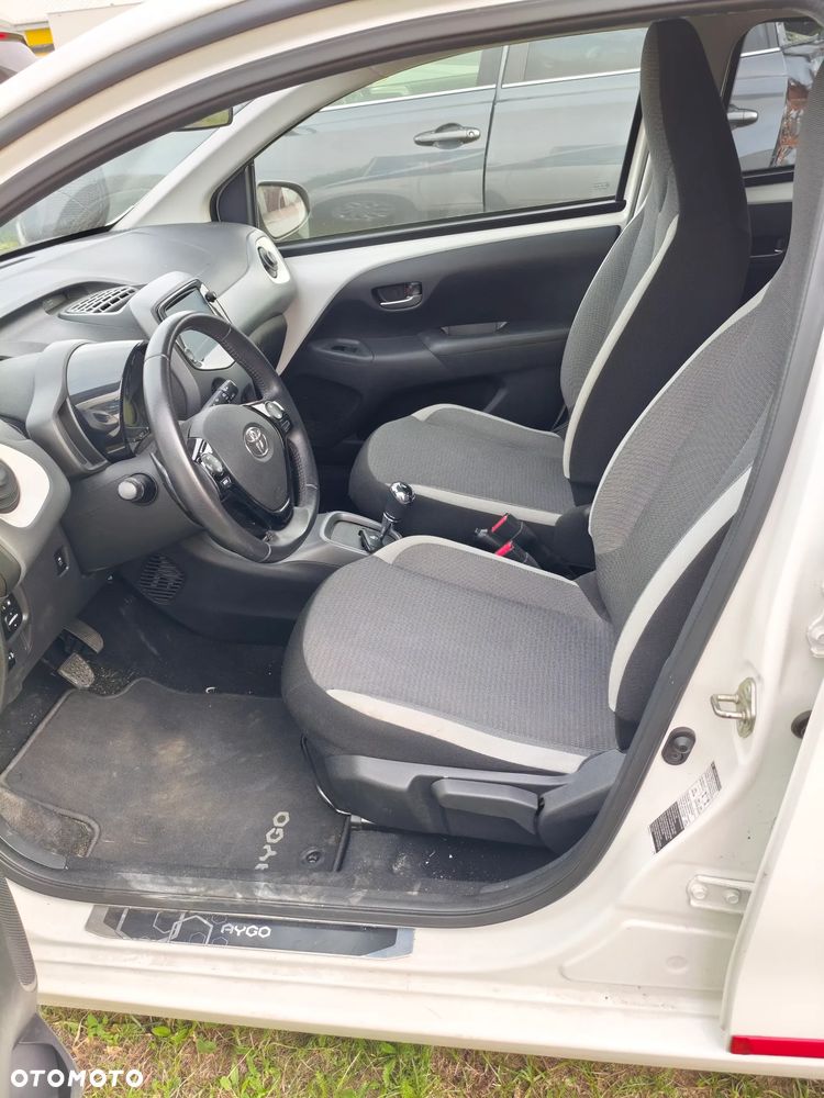 Toyota Aygo - 13