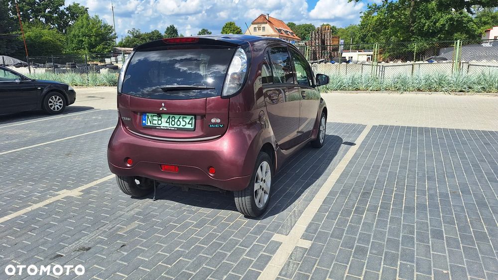 Mitsubishi i-MiEV Standard - 4