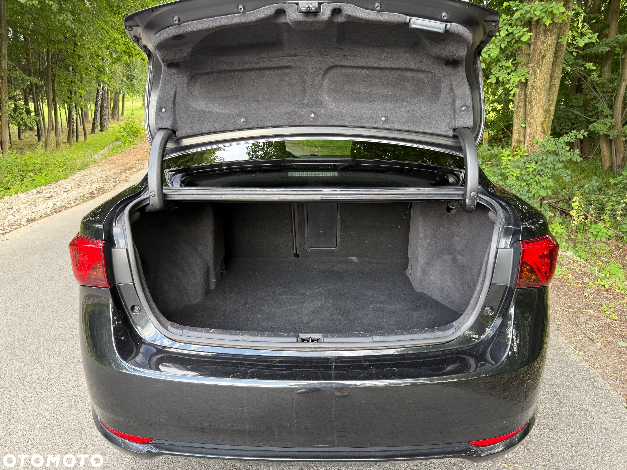 Toyota Avensis 1.8 Prestige - 25