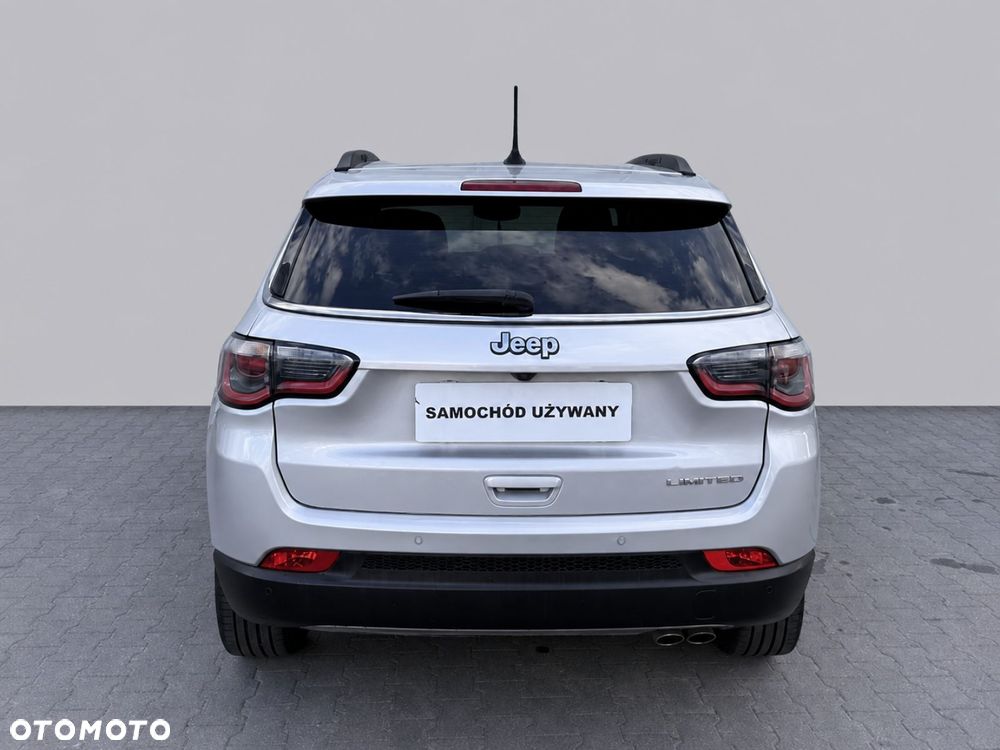 Jeep Compass - 8