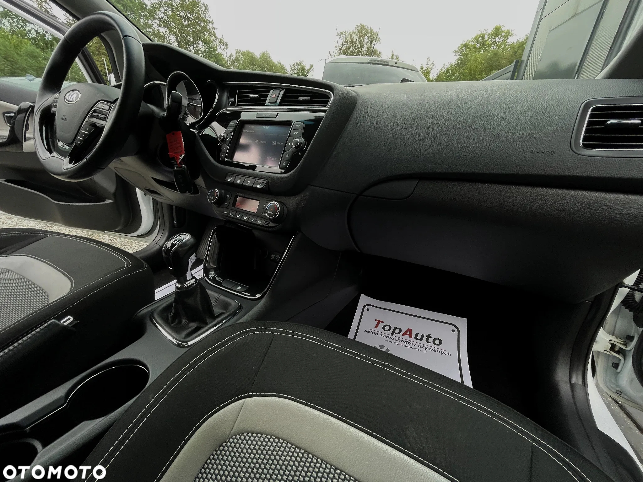 Kia Ceed 1.4 Attract - 16