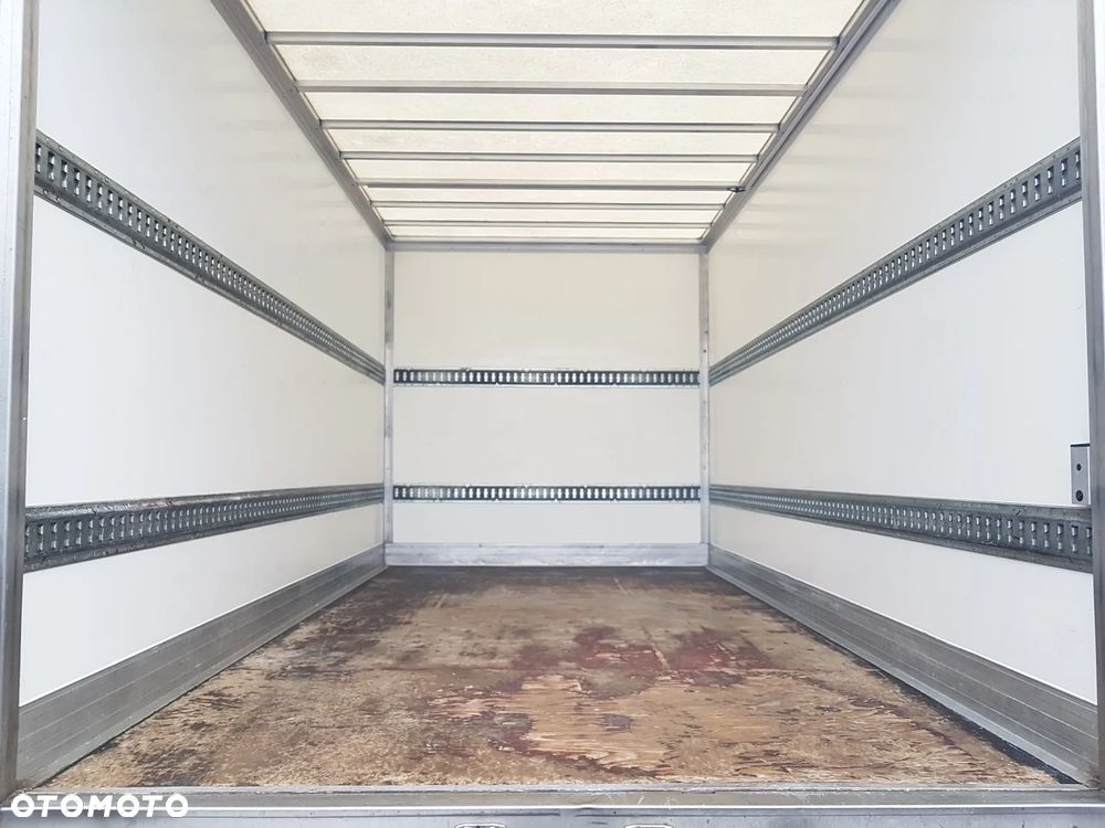 Renault MASTER KONTENER 8EP 4,21x2,23x2,22 KLIMA MANUAL KRAJOWY 6-BIEGÓW - 17