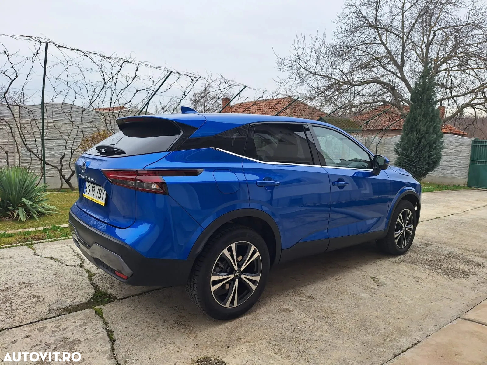 Nissan Qashqai 1.3 l Mild-Hybrid X-Tronic N-Connecta - 6