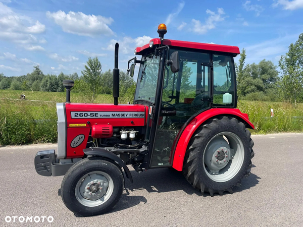 Massey Ferguson MF260