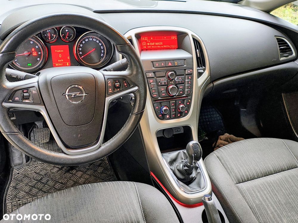 Opel Astra - 8
