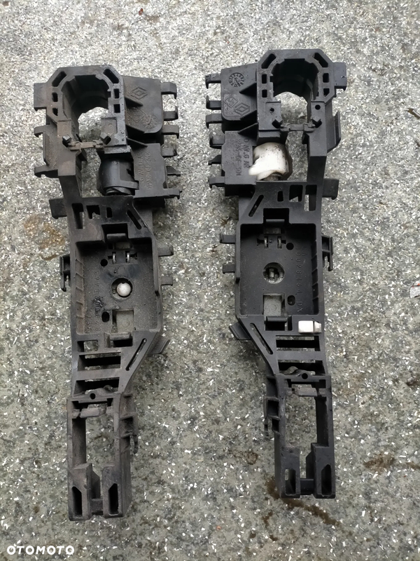 Renault Megane II 2 wspornik drzwi lewy przód prawy przód mechanizm klamki