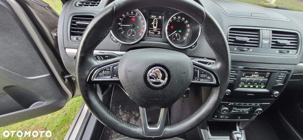 Skoda Yeti Tour 2.0 TDI SCR 4x4 DSG - 19