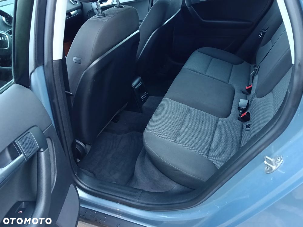 Audi A3 Sportback - 11