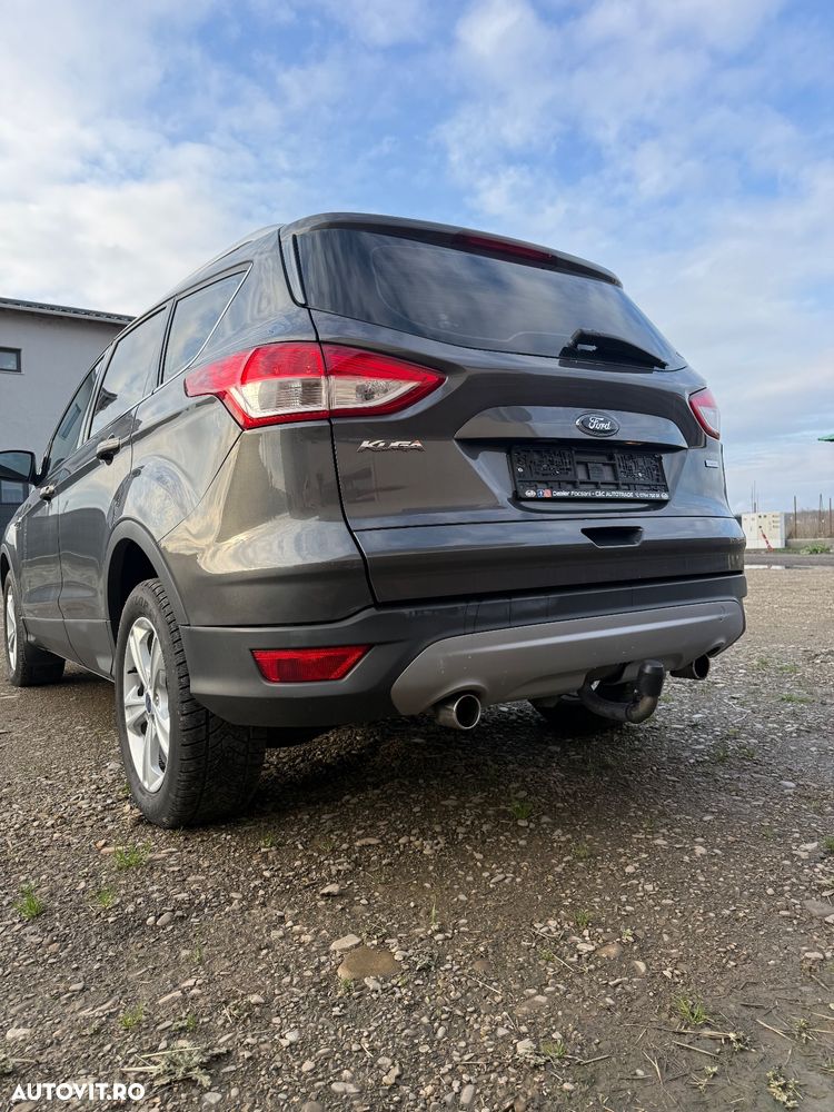 Ford Kuga 1.5 EcoBoost 2x4 Business Edition - 3