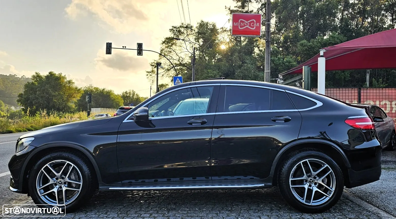 Mercedes-Benz GLC 220 d Coupe 4Matic 9G-TRONIC AMG Line - 3