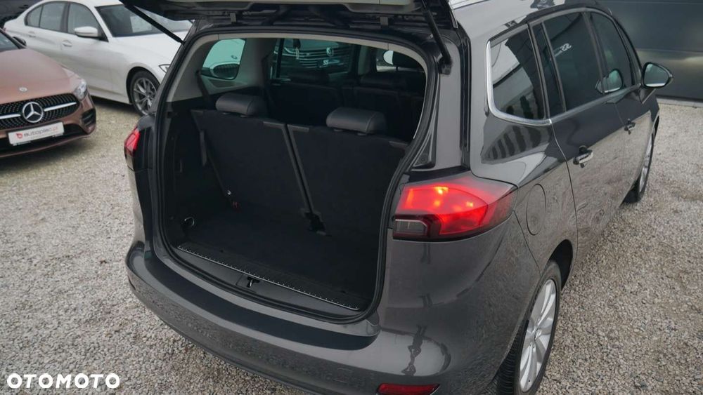 Opel Zafira - 20