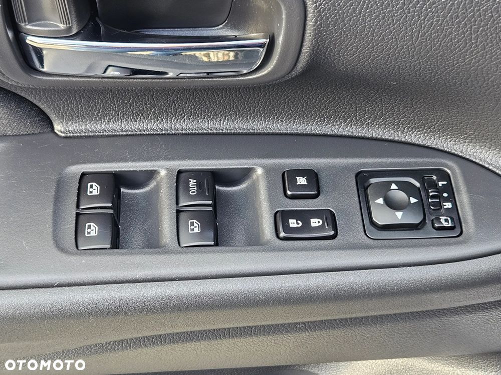 Mitsubishi Outlander 2.0 City Style 2WD - 34