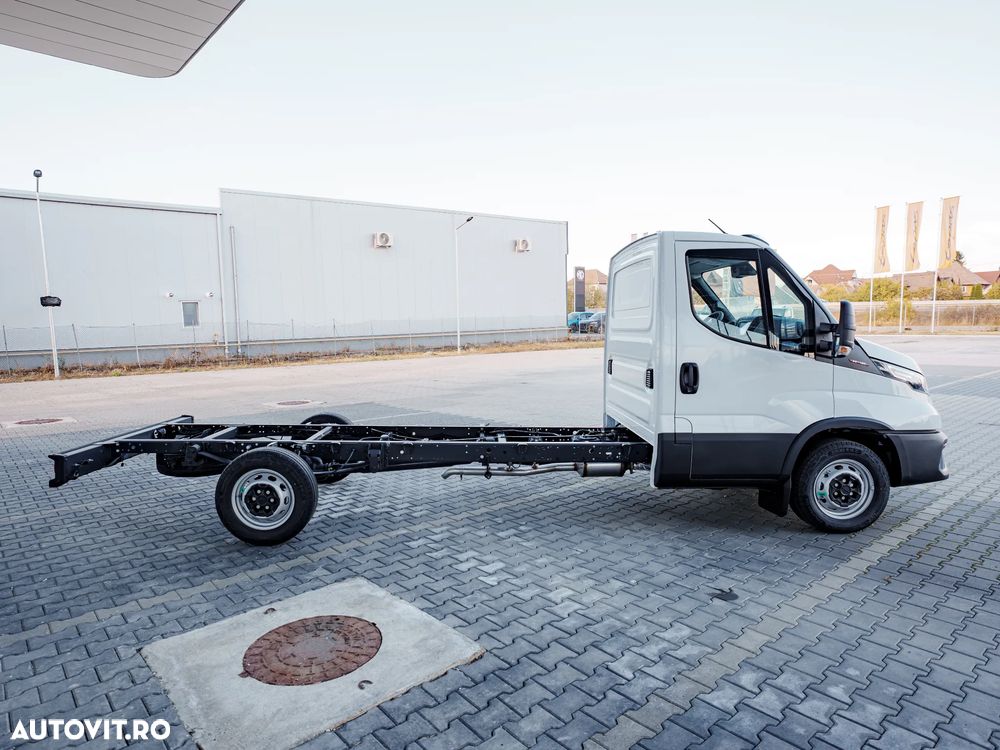 Iveco Daily 35S18H - 17