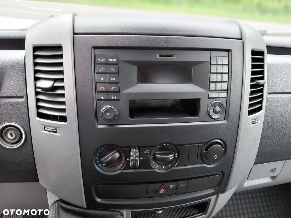 Volkswagen CRAFTER/DOKA 7-OSÓB/140KM - 7