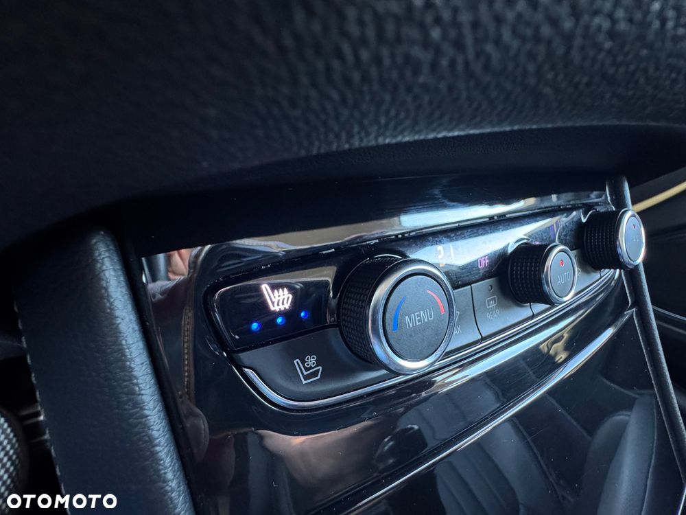Opel Grandland X 1.2 Start/Stop INNOVATION - 28