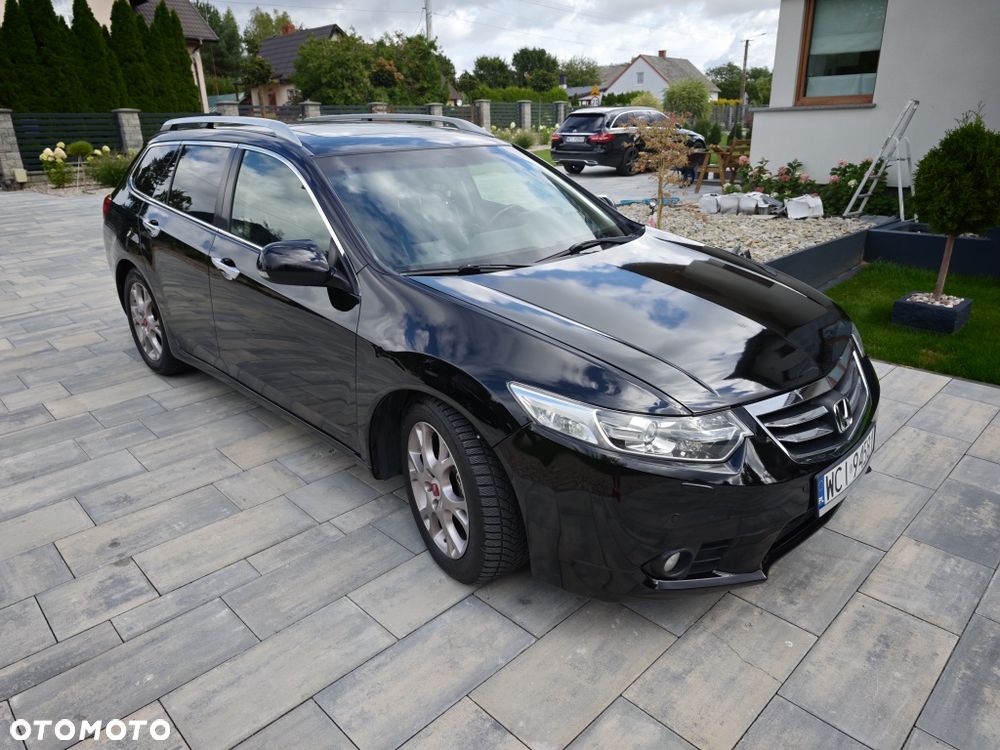 Honda Accord - 1