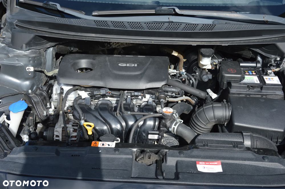 Kia Ceed - 40