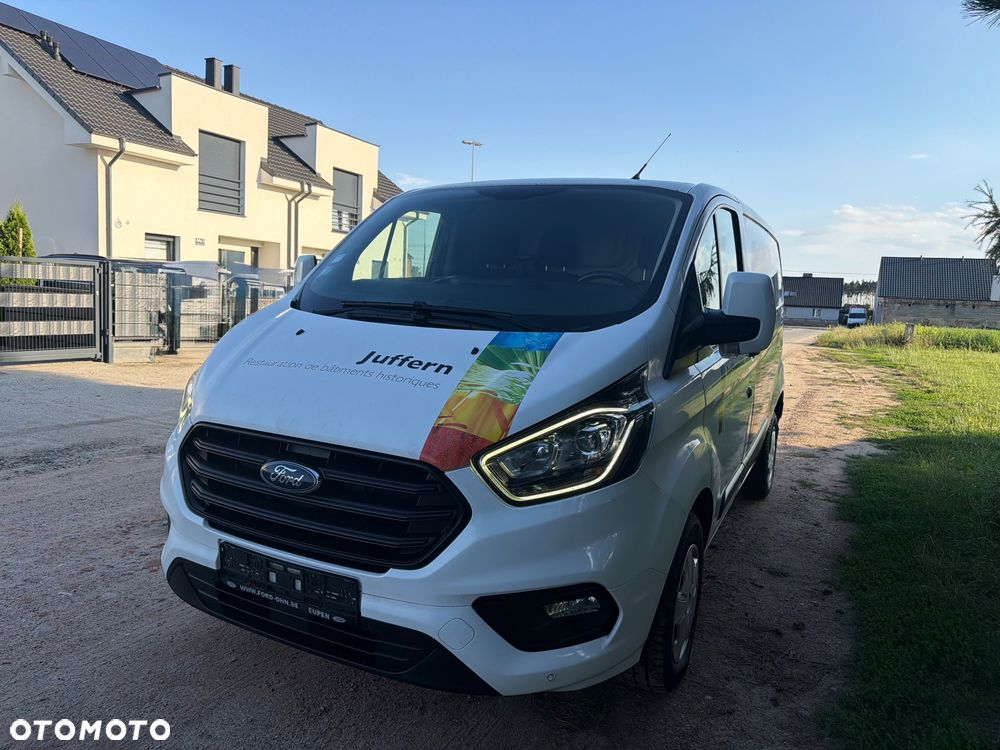 Ford TRANSIT CUSTOM - 11