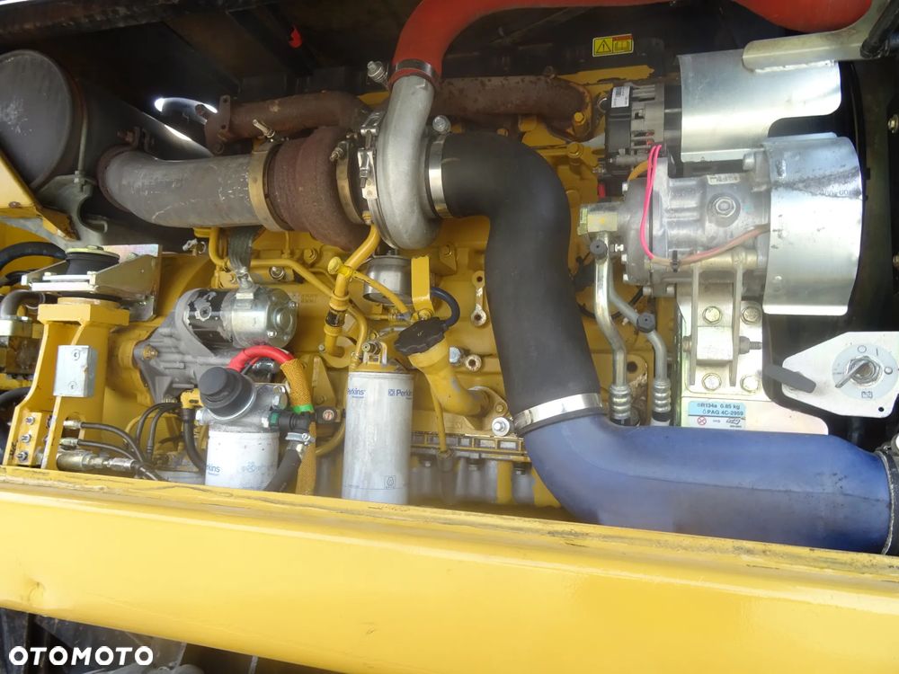 Caterpillar 316D - 8