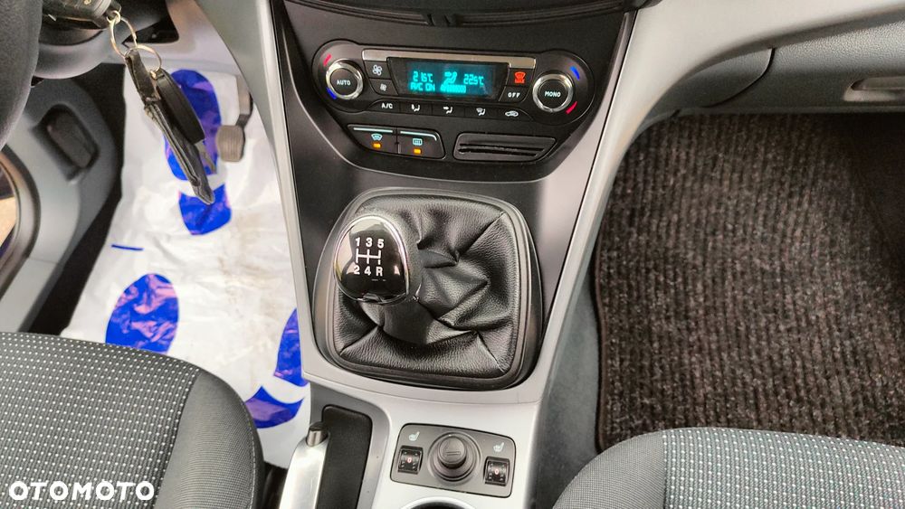 Ford C-MAX 1.6 Ti-VCT Titanium - 21