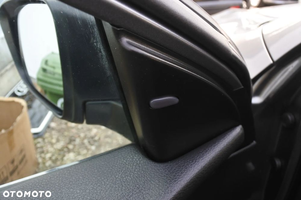 Nissan Qashqai 1.2 DIG-T TEKNA+ - 24