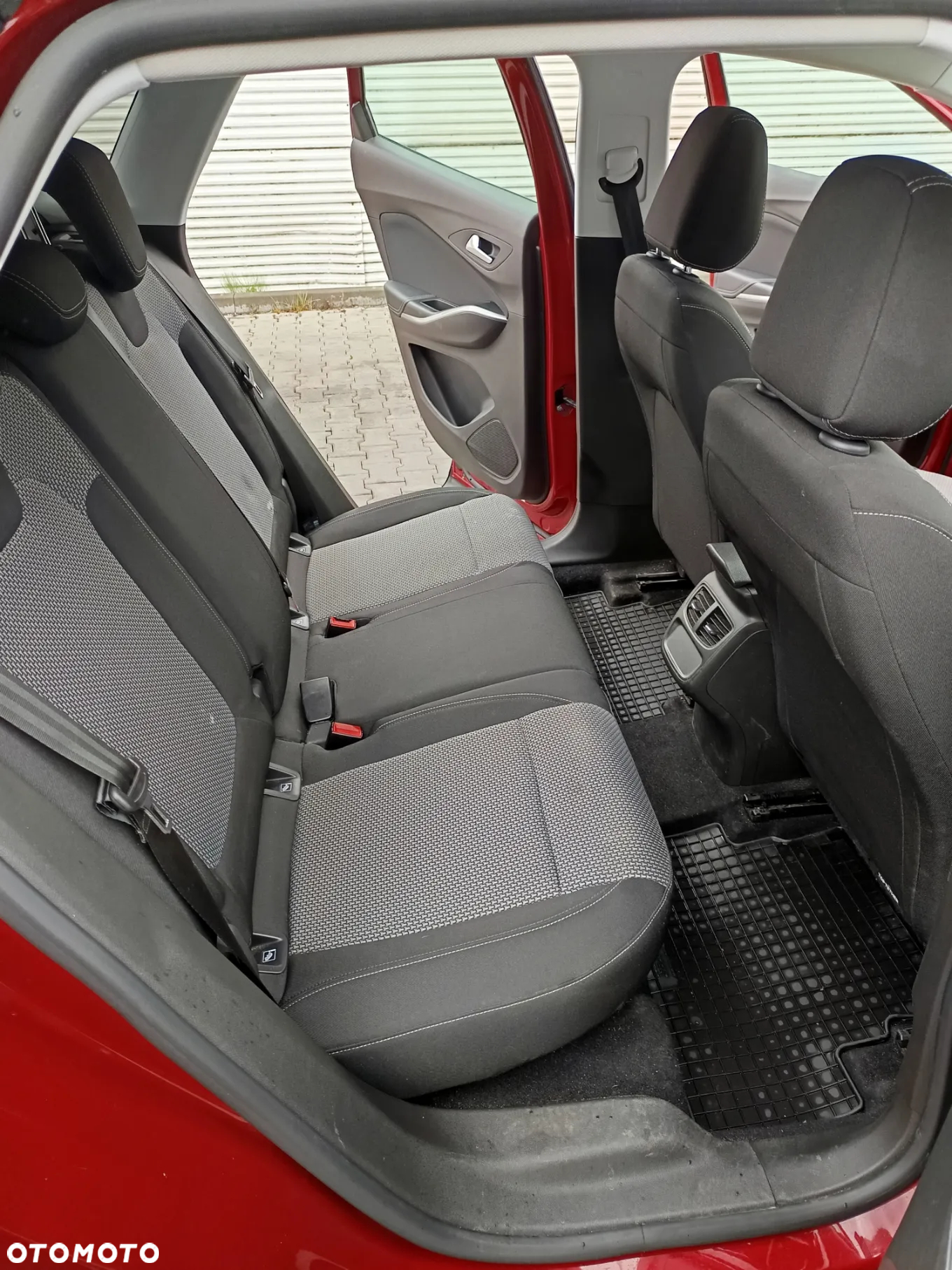 Opel Grandland X 1.2 T Enjoy S&S - 17