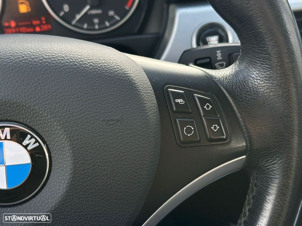 BMW 320 d Navigation - 17