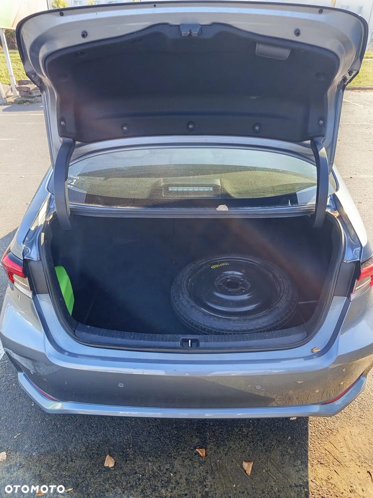 Toyota Corolla - 7