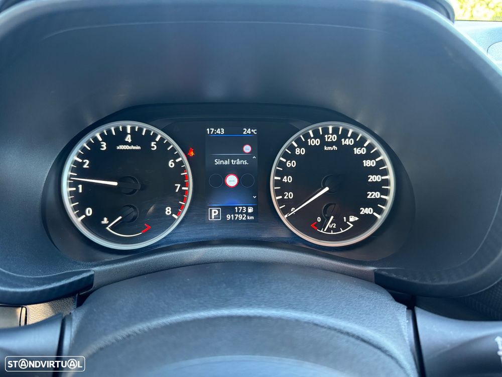 Nissan Juke 1.0 DIG-T N-Connecta DCT - 18