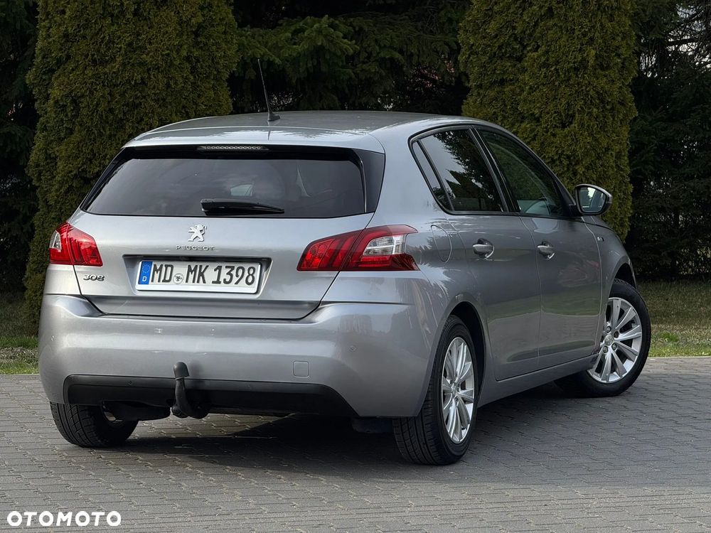 Peugeot 308 - 11