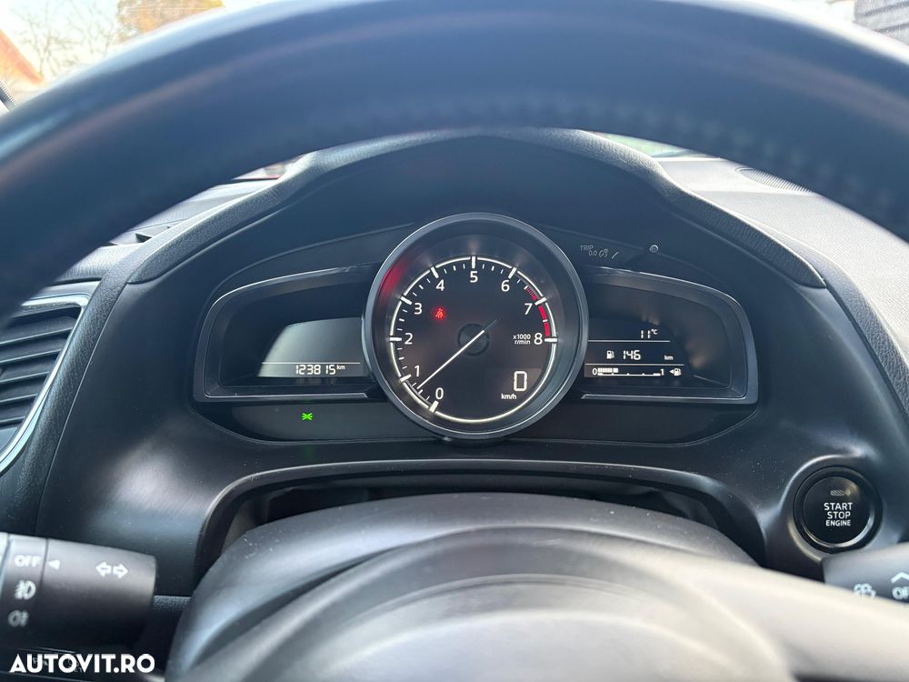 Mazda 3 G165 Revolution - 14