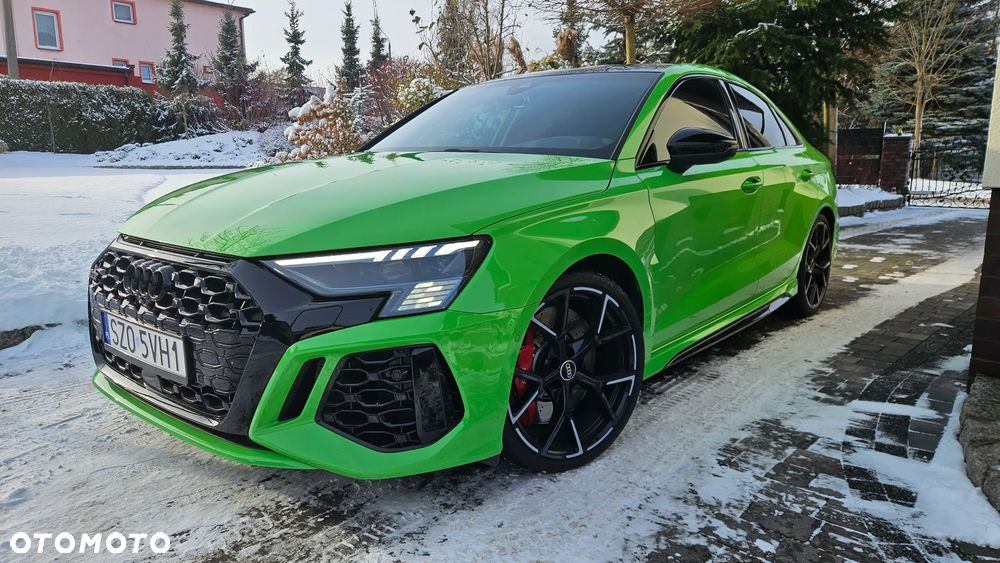 Audi RS3 Sportback - 19
