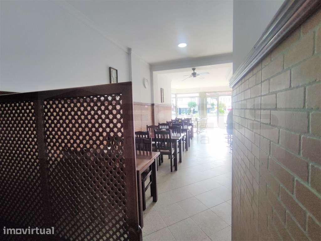 Café / Snack Bar em pleno centro da Vila - Grande imagem: 5/15