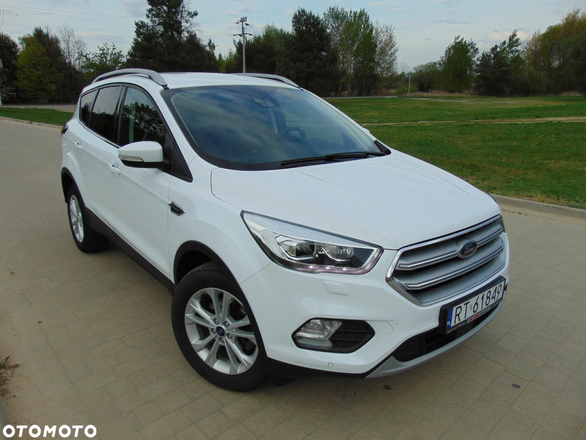 Ford Kuga 2.0 TDCi FWD Titanium - 2