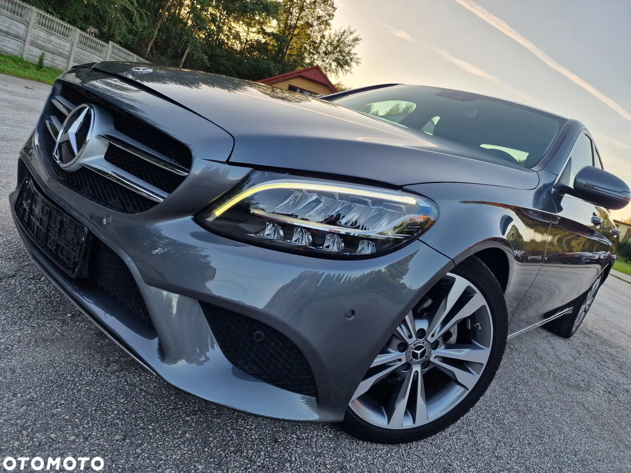 Mercedes-Benz Klasa C 180 T 9G-TRONIC Avantgarde - 1