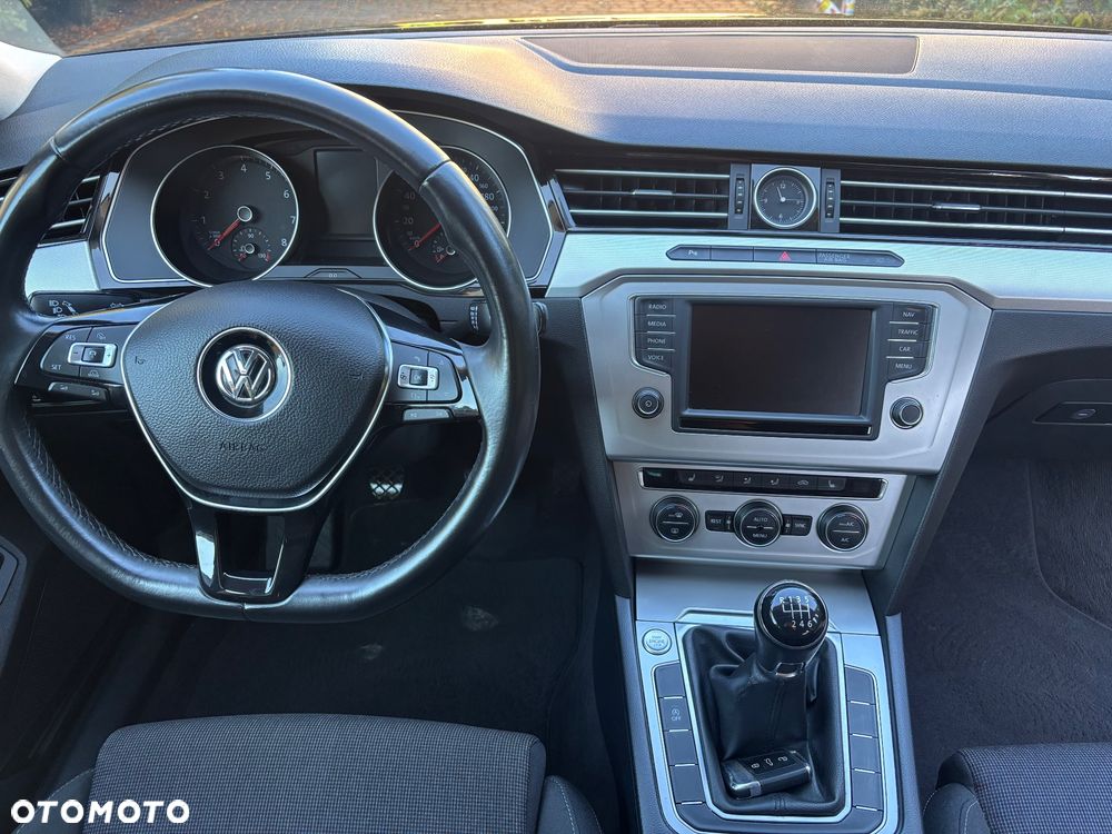 Volkswagen Passat 1.4 TSI ACT (BlueMotion Technology) Comfortline - 6