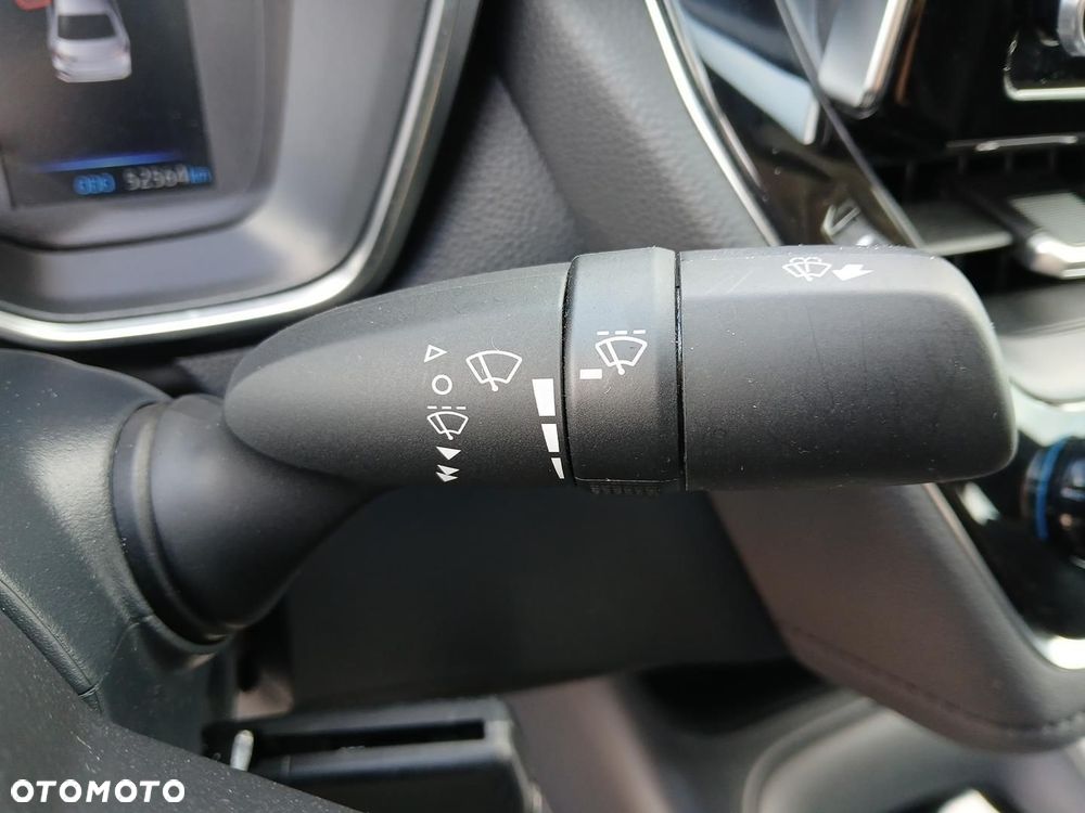 Toyota Corolla - 26