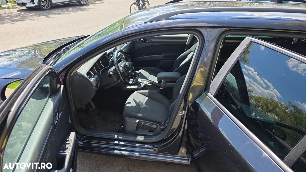 Skoda Superb 1.6 TDI Ambition - 10